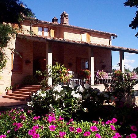 Agriturismo Malafrasca Siena Exteriör bild