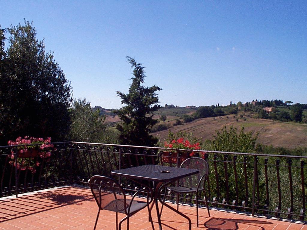 Agriturismo Malafrasca Siena Exteriör bild